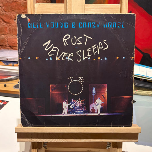 Neil Young & Crazy Horse - Rust Never Sleeps