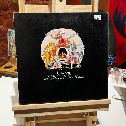 Queen - A Day At The Races