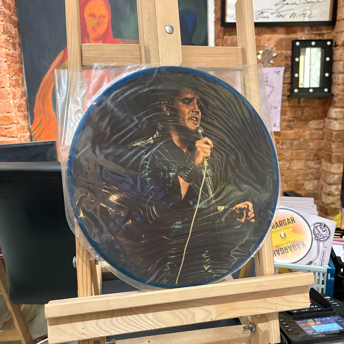 Elvis - A Legendary Performer - Volume 3 (Limited Edition Picture Disc)